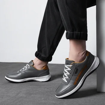 Мужская спортивная повседневная обувь Весна и осень Новинка 2023 года Соответствие цвета Модная дышащая впитывающая пот мужская обувь на шнуровке