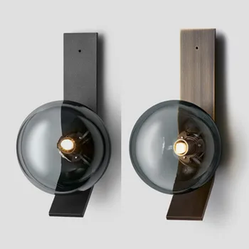 Постмодернистский простой и легкий роскошный настенный светильник Креативная гостиная Настенный светильник Темно-зеленая стеклянная прикроватная лампа для спальни